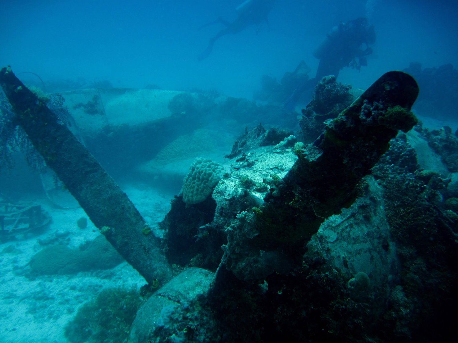 Wreck diving photograph 21