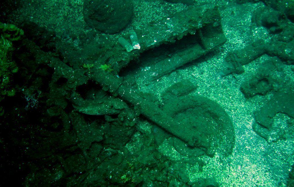 Wreck diving photograph 62